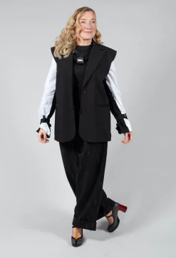 Waistcoat with Shoulder Pads in Black