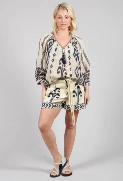 Wanda Shorts in Ecru