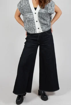 Wide Leg Denim Jeans in Navy