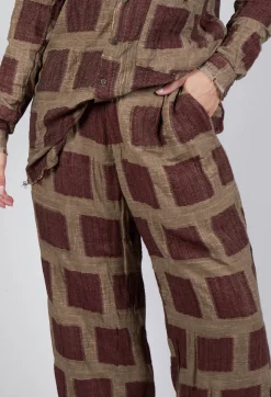 Wide Leg Trousers in Black Dirty