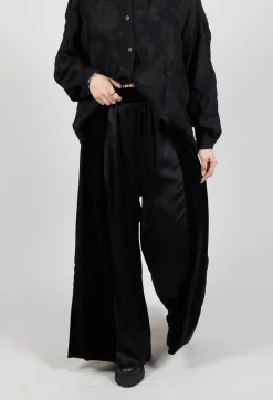 Wide Leg Trousers in Ciniglia e Raso Viscosa Tinto Freddo Nero