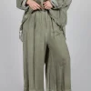 Wide Leg Trousers in Viscosa Tinto Marmorizzato Olive