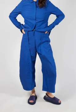 Wide-Leg Barrel-Style Trousers in Royal