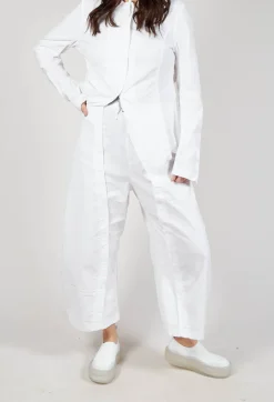 Wide-Leg Barrel-Style Trousers in Semi Bleach