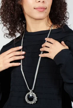 Woven Pendant Necklace in Silver