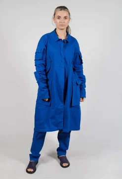 Wrinkled Long Sleeves and Point Collar Coat in Royal