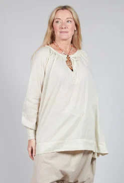 Ylva Blouse in Soft Mint