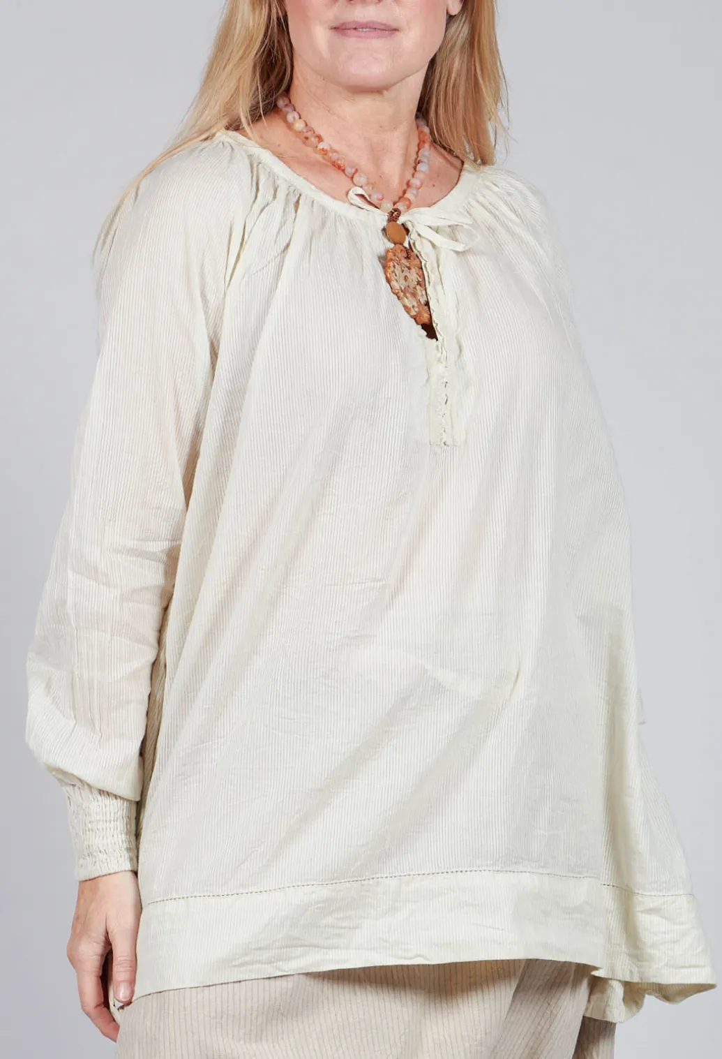 Ylva Blouse in Soft Mint