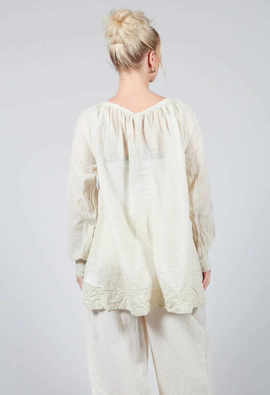 Ylva Blouse in Soft Mint