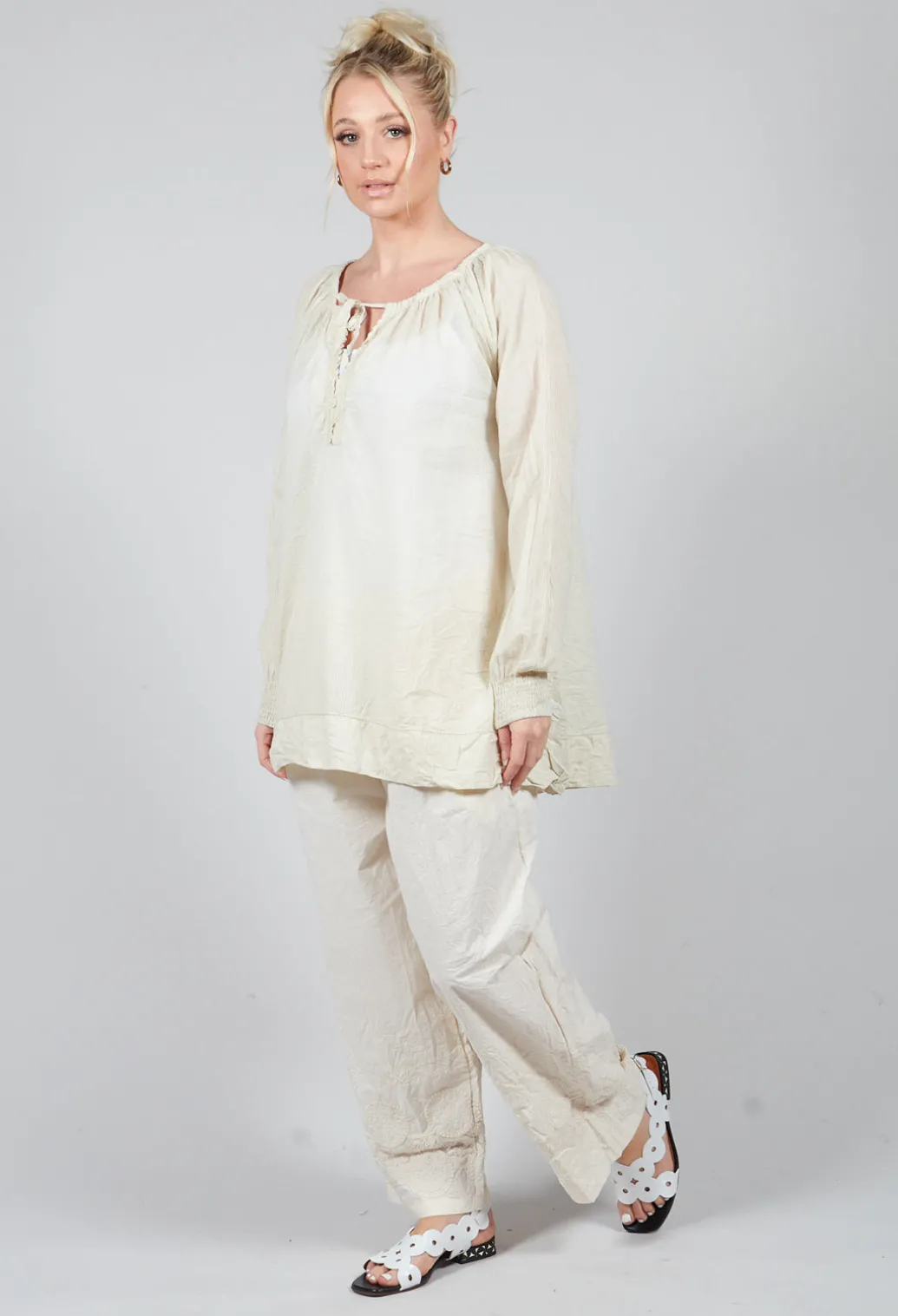 Ylva Blouse in Soft Mint