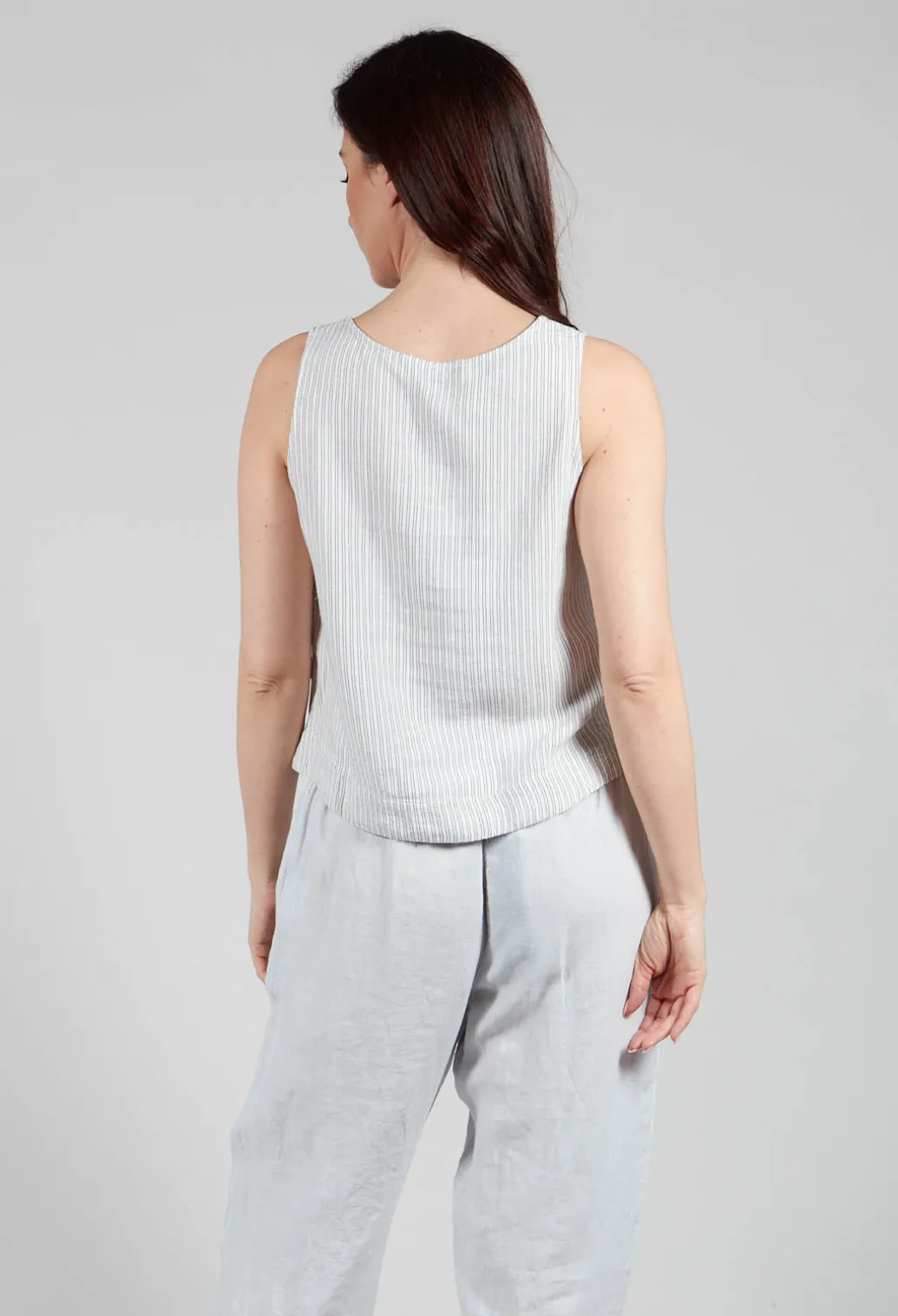 Yune Vest in Undyed Stripe