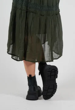 Zip Front Ankle Boots in Gasoline Verde Blu Scuro