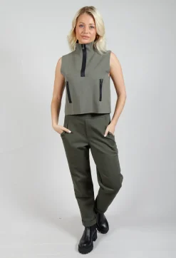 Zipped Sweater Vest in Kaki