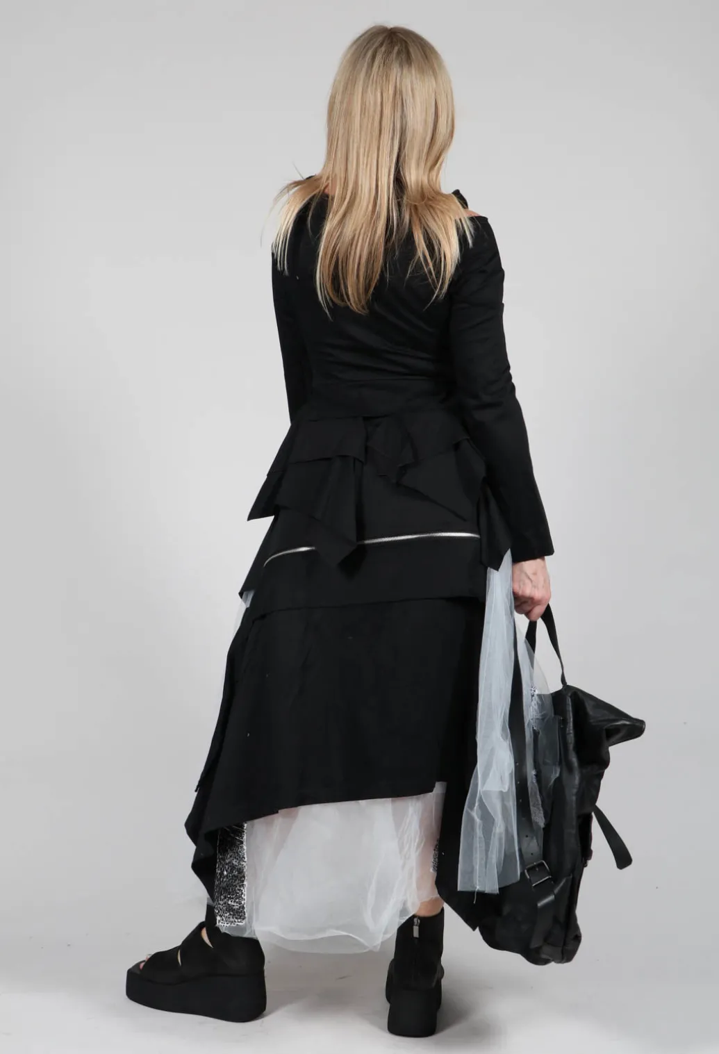 ZITI1 Jacket in Black