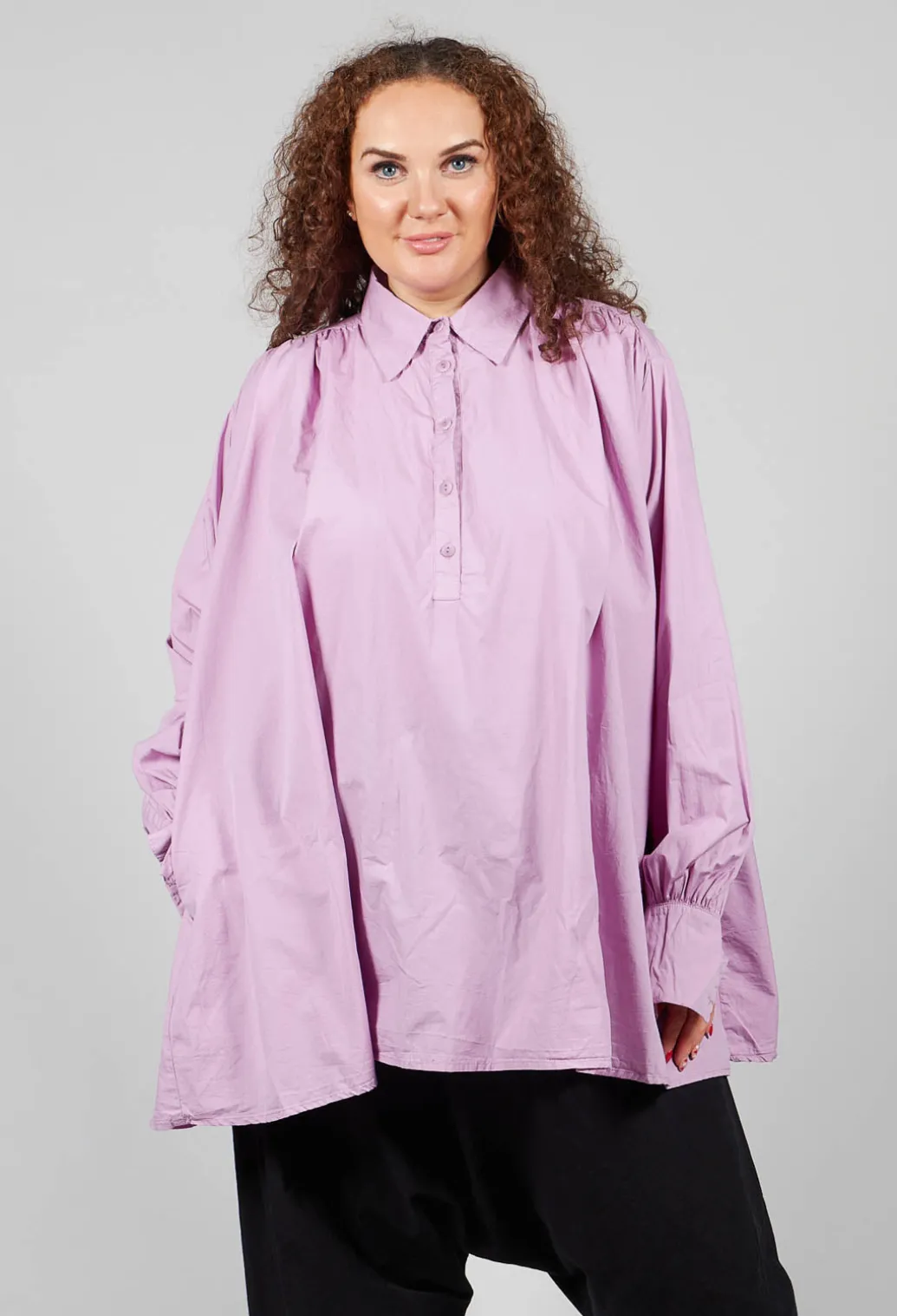 Zuruckwar Blouse in Perlmutt